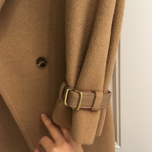 Authentic Maxmara 100% camel coat - Picture 3 of 9